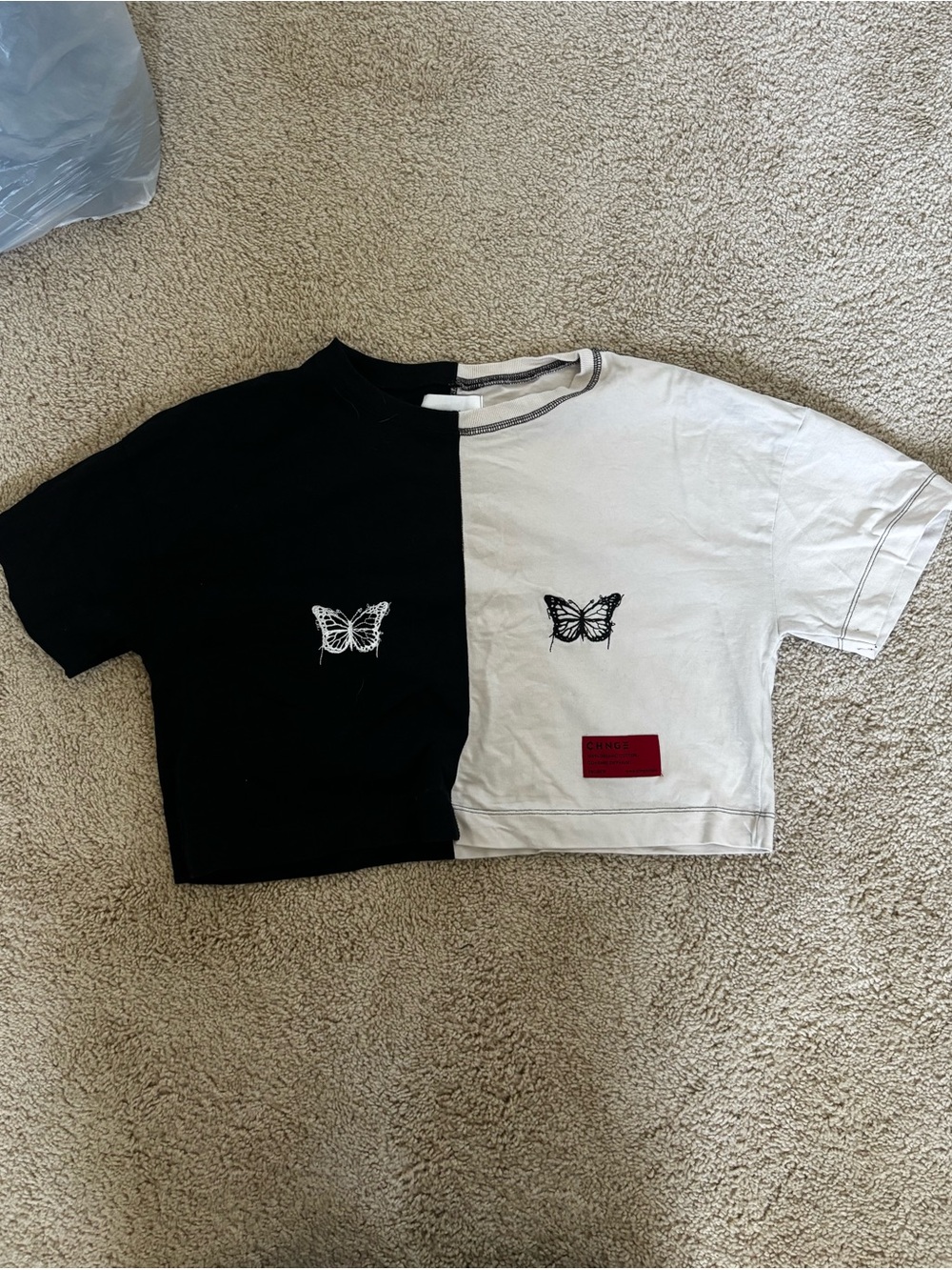 CHNGE Cropped Butterfly Shirt